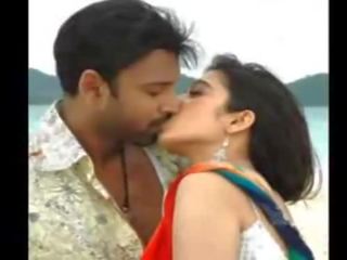 Telugu coppia planning per x nominale clip oltre il telefono su san valentino giorno