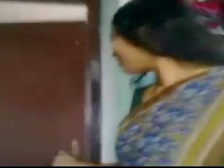 Hinduskie groovy ciężko w górę desi ciocia trwa jej sari od i następnie bani peter jej devor część ja - wowmoyback