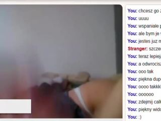 Polacco giovanissima padrona masturbarsi su webcam omegle