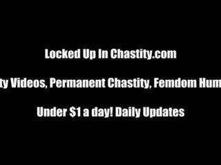 En chastity enhet vil holde du ut av problemer <span class=duration>- 4 min</span>