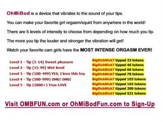 ضيق هيئة امرأة سمراء إحساس النشوة بعقب قابس كهرباء لعب ombfun.com إحساس الآن