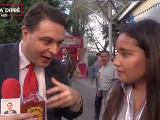 Extraño mov de un mexicana sra con andrea dipre